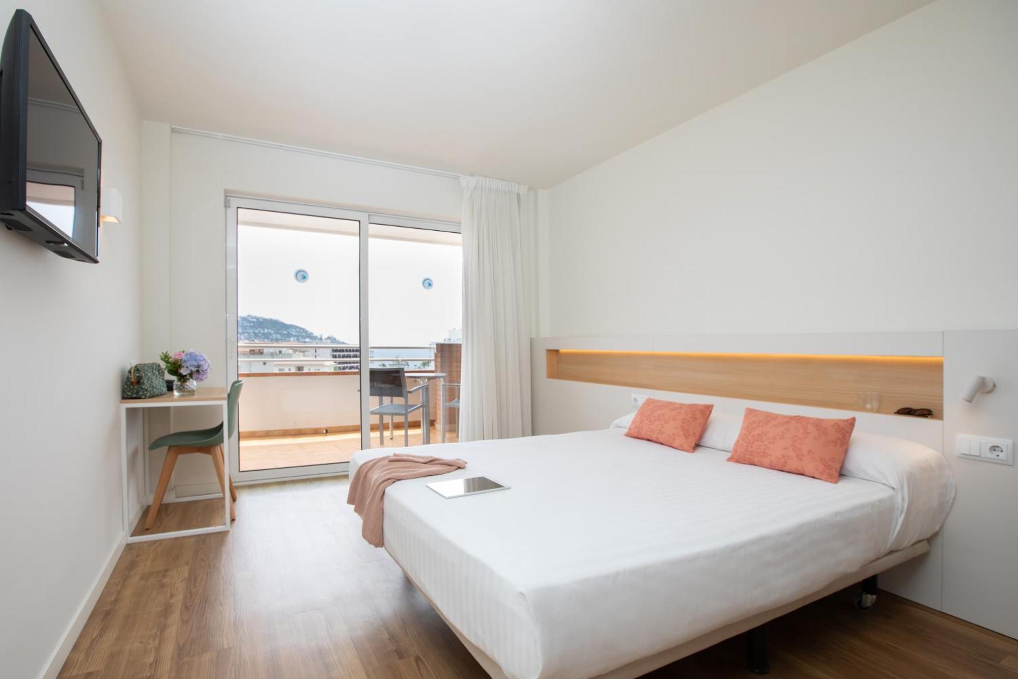 Hotel Prestige Sant Marc Roses Zewnętrze zdjęcie
