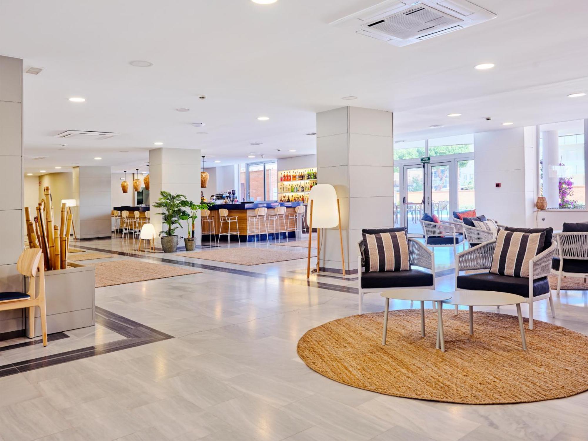 Hotel Prestige Sant Marc Roses Zewnętrze zdjęcie