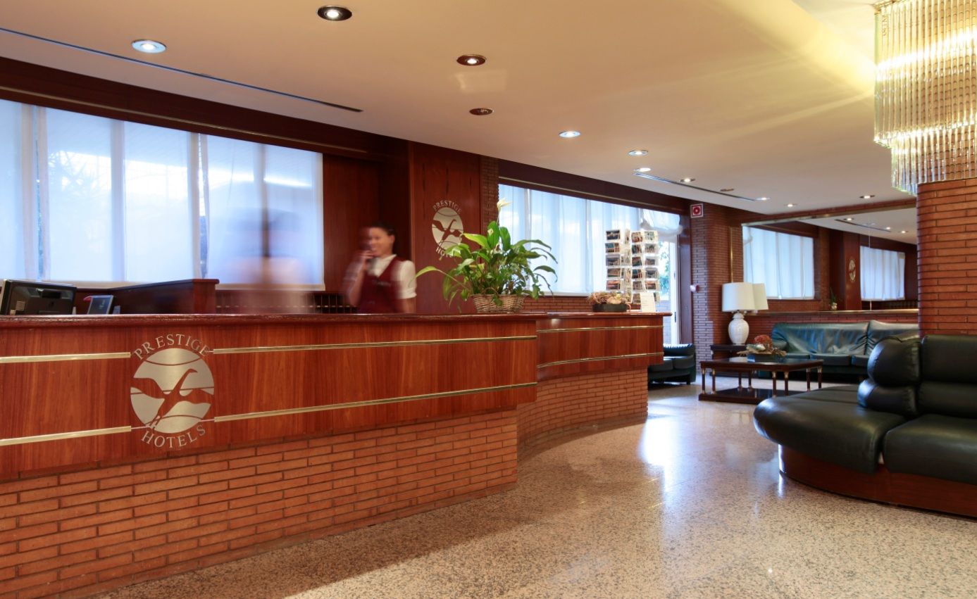Hotel Prestige Sant Marc Roses Zewnętrze zdjęcie